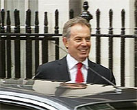 Blair lähdössä